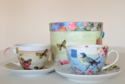 Set aus zwei Cappuccinotassen - Vintage