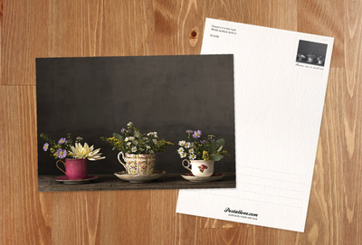 Blumen in Tassen