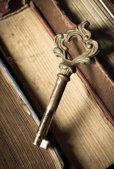 Schlüssel und alte Bücher
