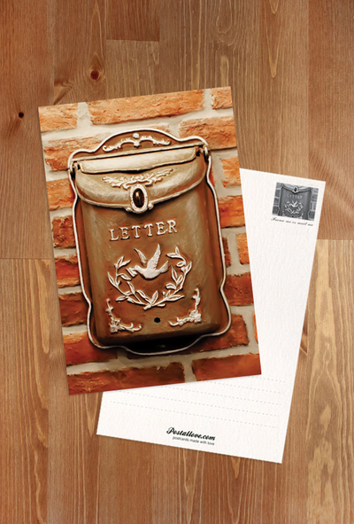 Briefkasten mit Taube