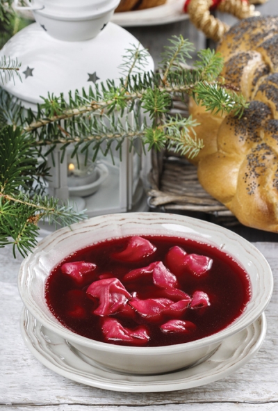 Borschtsch mit Ravioli