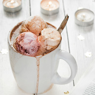 Heiße Schokolade mit Marshmallows