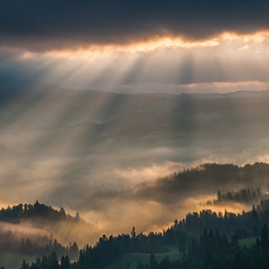 Poland - Love to be here... - Sonnenaufgang im Pieniny-Gebirge