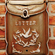 Briefkasten mit Taube